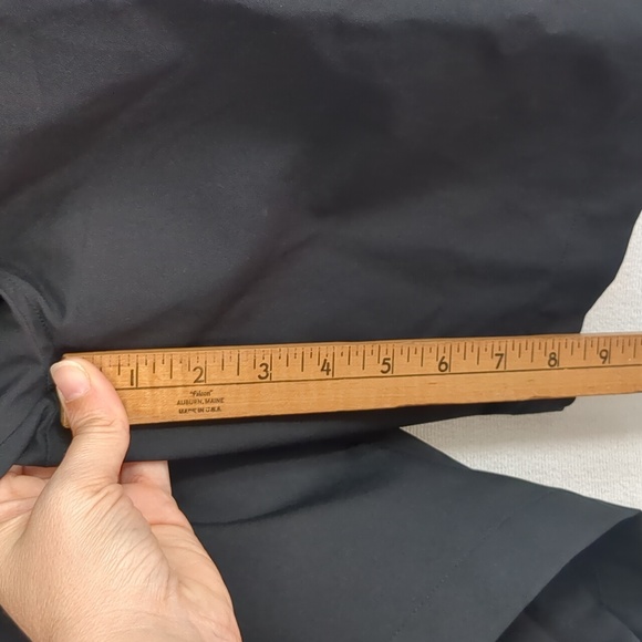 Under Armour Men's Golf Shorts Black Size 36 8" Plus Length Mid Rise - Picture 9 of 10